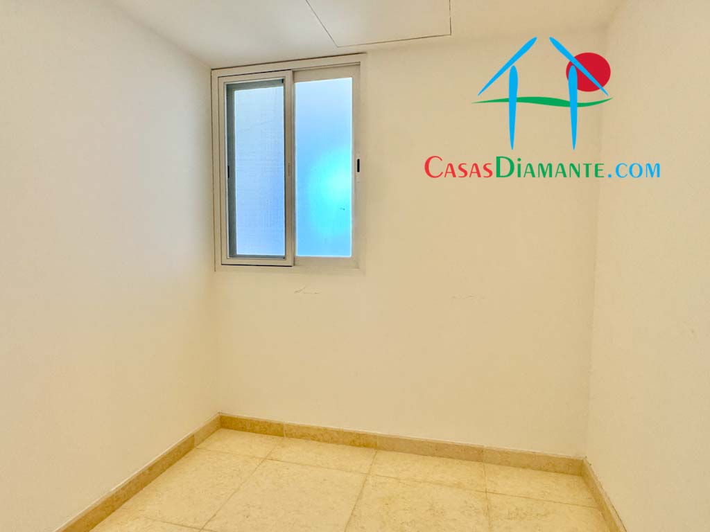 Playamar Tres Cantos T5 1001 - Recámara cinco 1
